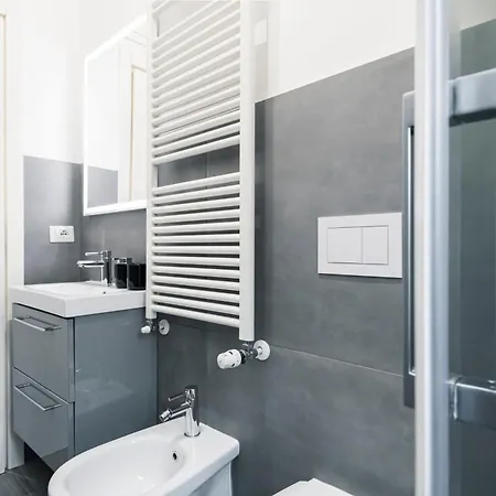 New Flat Fully Furnished In P.ta Romana * Milano